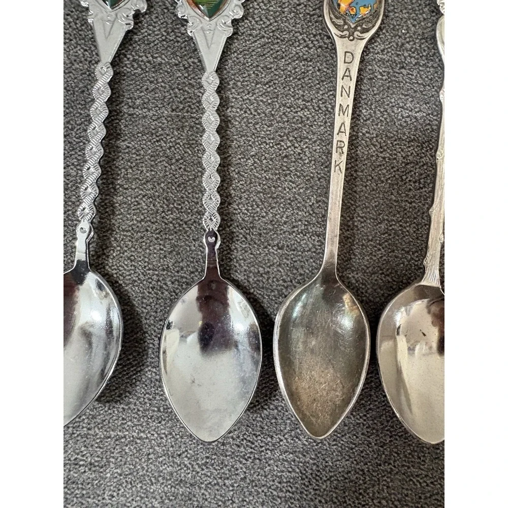 Lot Of 12 Souvenir State Spoons, One Silver plated, European, USA, Bau Gong